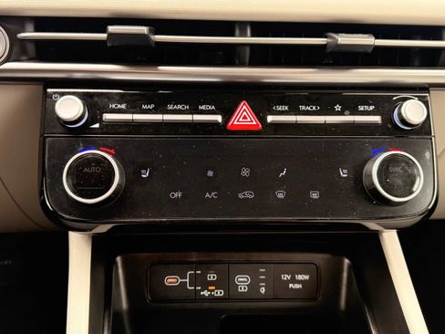 Used 2025 Hyundai Tucson SEL image 23