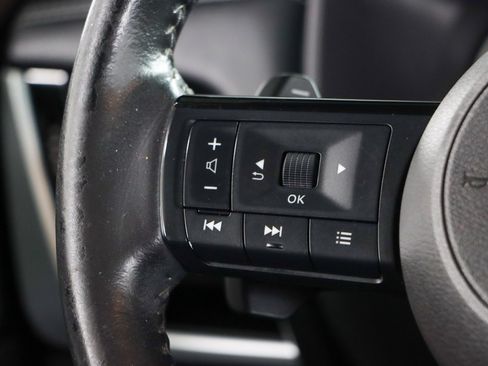 Used 2022 Nissan Rogue SL FWD image 13
