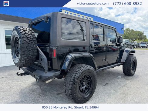 Used 2014 Jeep Wrangler Unlimited Sahara w/ Max Tow Package AWD/4WD image 3
