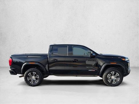 Used 2024 GMC Canyon AT4 AWD/4WD image 4