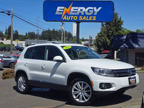 Used 2015 Volkswagen Tiguan SEL AWD/4WD image 1