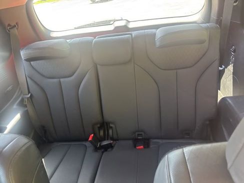 Used 2022 Hyundai Palisade SEL w/ Premium Package AWD/4WD image 13