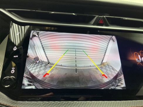 New 2026 Jeep Cherokee Limited image 10