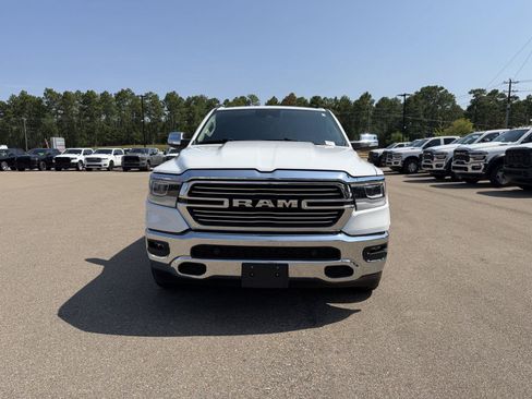 Used 2022 RAM 1500 Laramie AWD/4WD image 2