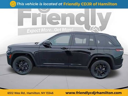 New 2026 Jeep Grand Cherokee Altitude AWD/4WD image 2