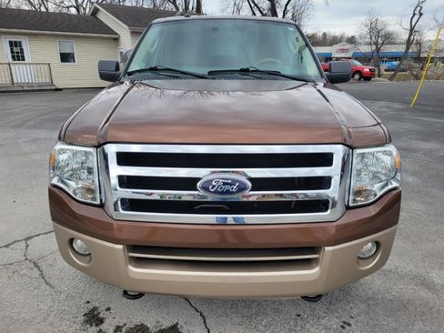 Used 2012 Ford Expedition XLT image 6