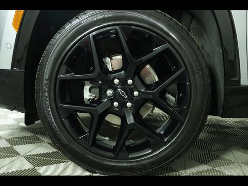 Used 2024 Chevrolet Traverse RS w/ LPO, Floor Liner Package image 6