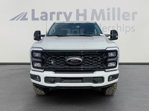 New 2025 Ford F250 Lariat w/ Lariat Ultimate Package image 5