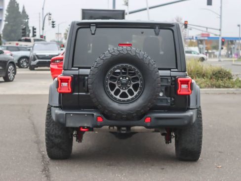 Used 2021 Jeep Wrangler Unlimited Rubicon w/ Xtreme Recon 35" Tire Package image 3