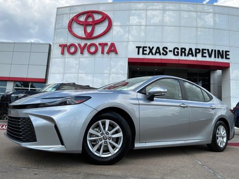 Used 2026 Toyota Camry LE FWD image 2