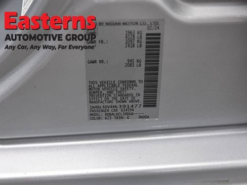 Used 2024 Nissan Altima 2.5 SV FWD image 35