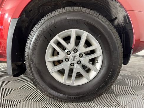 Used 2018 Nissan Frontier SV image 41