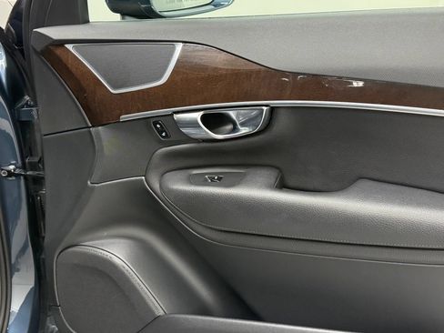 Used 2019 Volvo XC90 T6 Momentum w/ Advanced Package AWD/4WD image 72