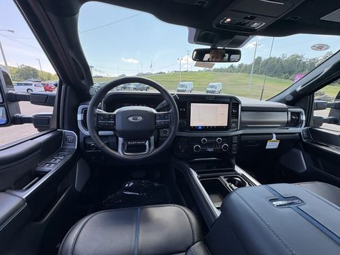 New 2026 Ford F250 Platinum image 28