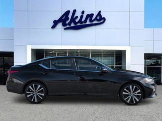 Used 2020 Nissan Altima 2.5 SR FWD video 1