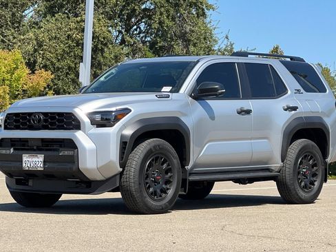 Used 2026 Toyota 4Runner TRD Off-Road Premium AWD/4WD image 9