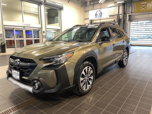 Used 2024 Subaru Outback Limited image 3