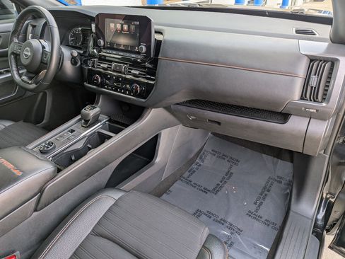 Used 2023 Nissan Pathfinder Rock Creek AWD/4WD image 29