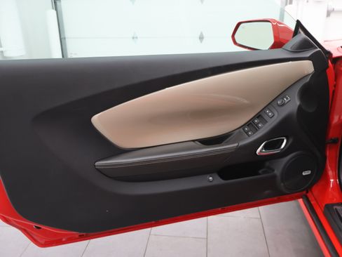 Used 2014 Chevrolet Camaro SS w/ RS Package RWD image 33
