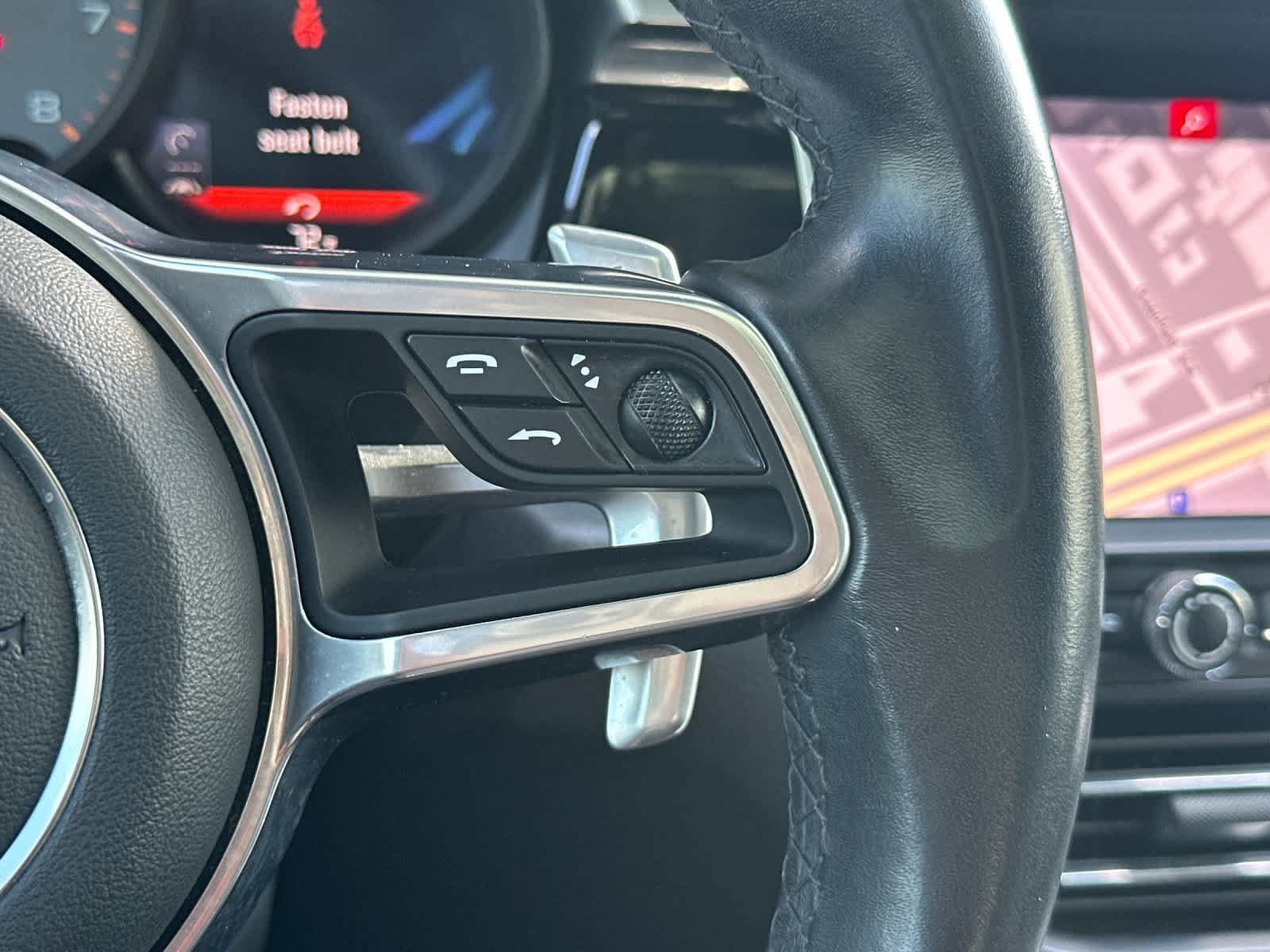 Certified 2021 Porsche Macan S AWD/4WD image 28