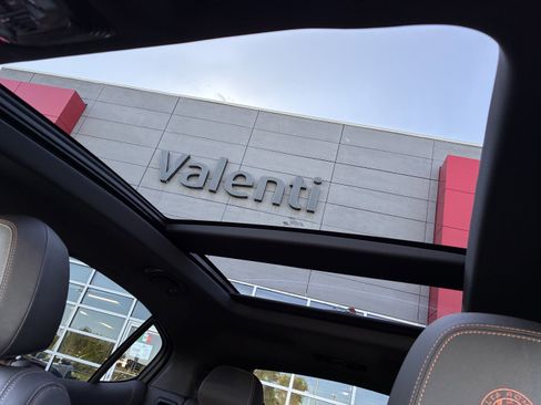 New 2025 Alfa Romeo Stelvio Sprint image 28