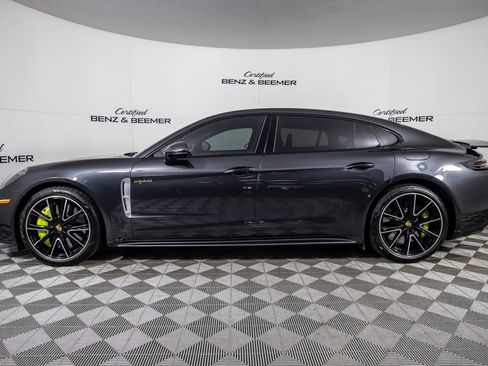 Used 2018 Porsche Panamera Turbo S Executive image 11