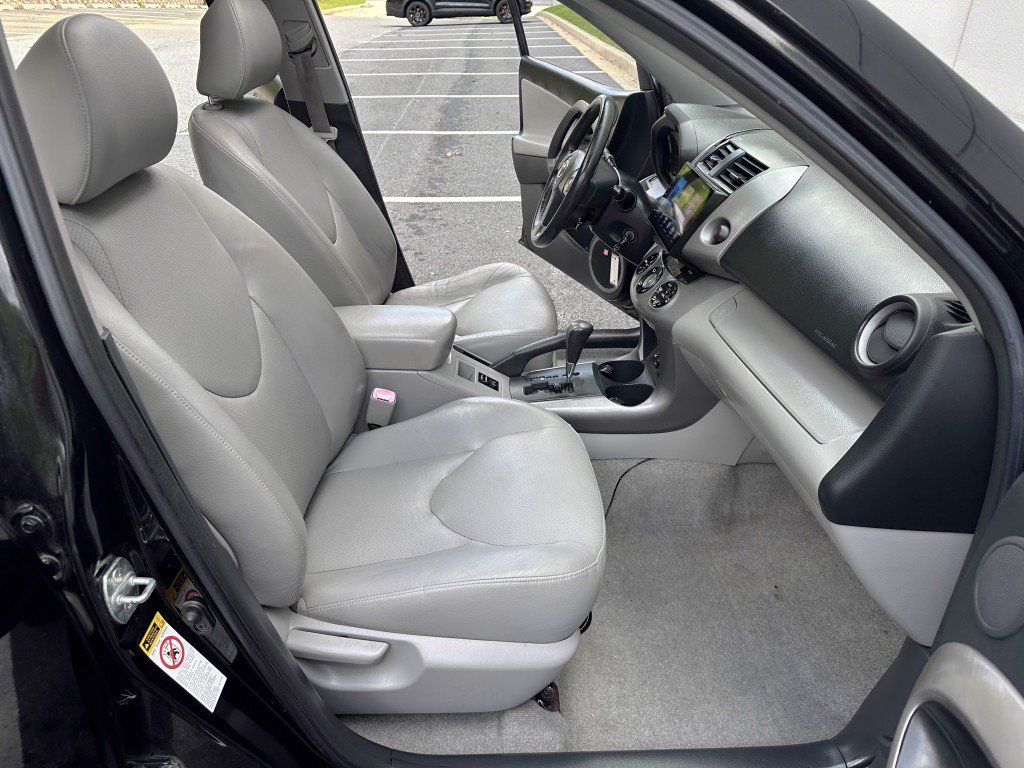 Used 2007 Toyota RAV4 Limited w/ Tow Prep Pkg AWD/4WD image 27