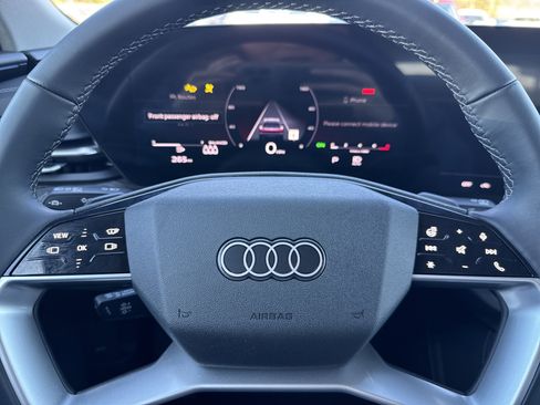 Certified 2025 Audi Q5 Premium Plus w/ Premium Plus image 10