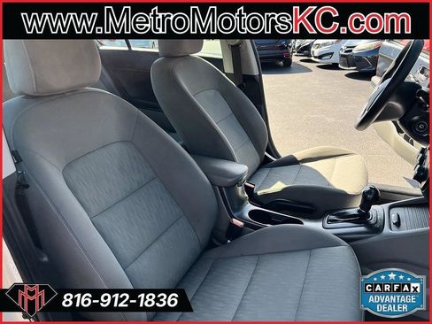 Used 2015 Kia Forte LX image 35