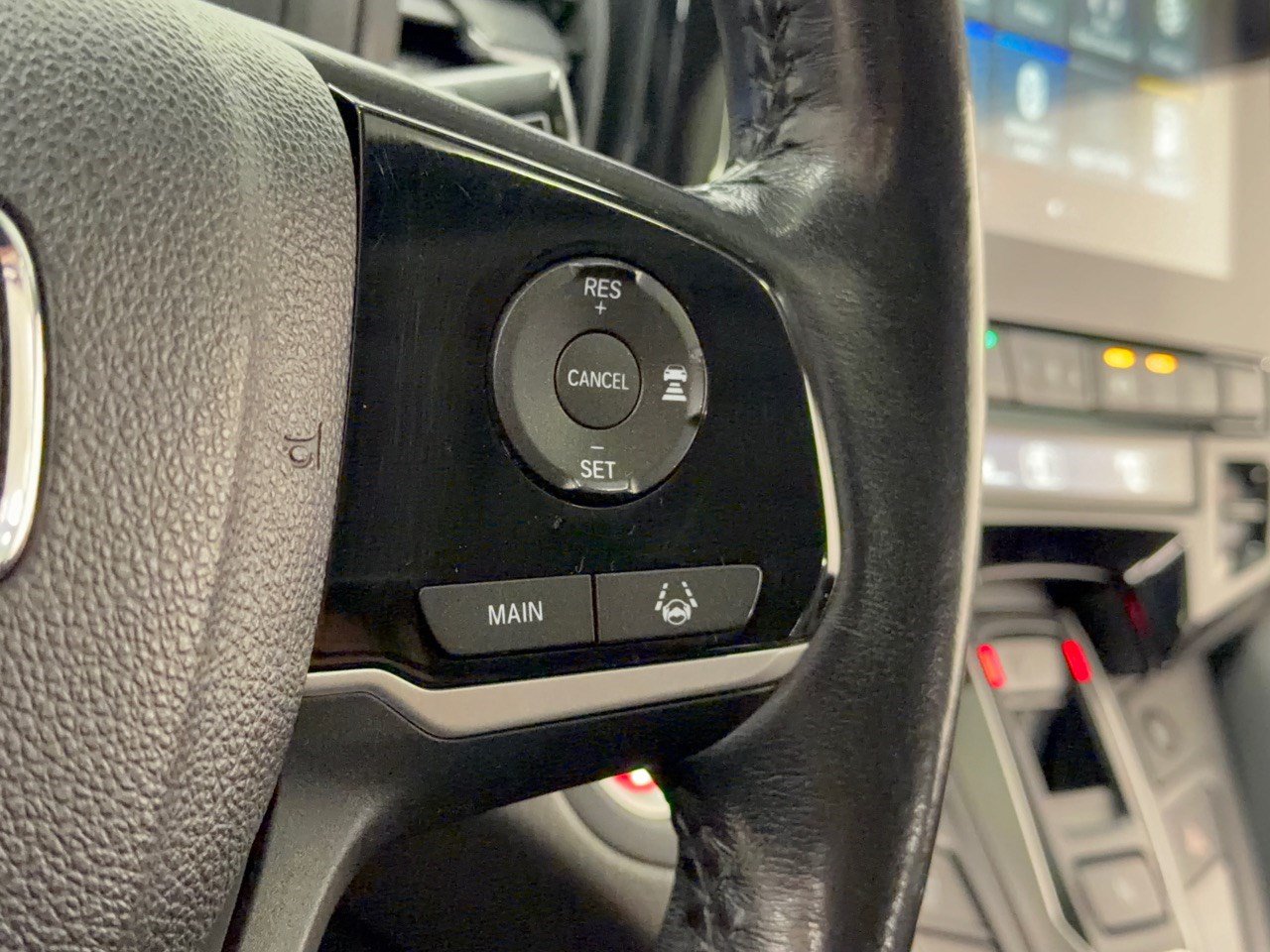 Used 2018 Honda Odyssey Touring image 19
