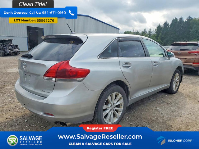 Used 2015 Toyota Venza LE AWD/4WD image 4