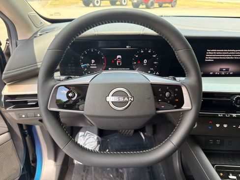 Used 2025 Nissan Murano SL w/ Cargo Package AWD/4WD image 24