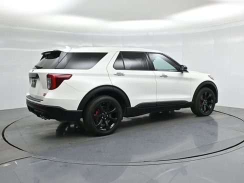 Certified 2022 Ford Explorer ST w/ Equipment Group 401A image 34