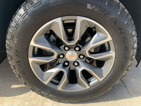 Used 2022 Chevrolet Silverado 1500 RST w/ Texas Edition Plus image 11