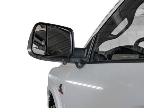 Used 2021 RAM 3500 Laramie image 39