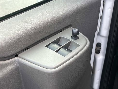 Used 2019 Chevrolet Express 3500 LT w/ LT Preferred Equipment Group image 29