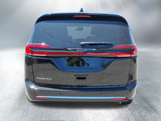 New 2027 Chrysler Pacifica Select FWD image 5