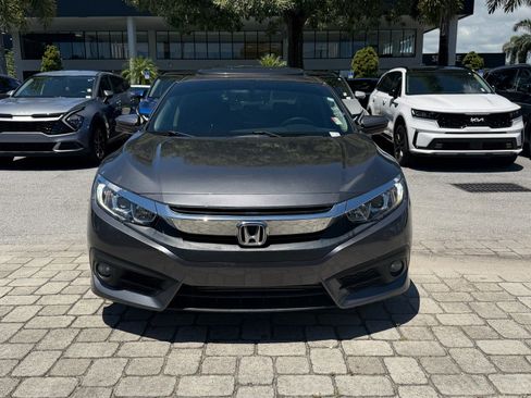 Used 2016 Honda Civic EX-L image 2