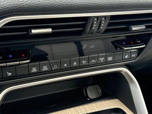 Certified 2025 MAZDA CX-90 Plug-In Hybrid w/Premium Sport image 23