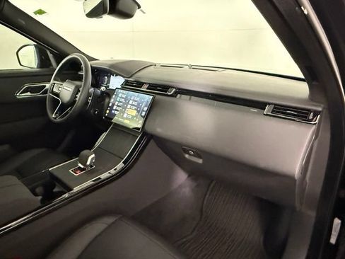 Used 2026 Land Rover Range Rover Velar Dynamic SE AWD/4WD image 14