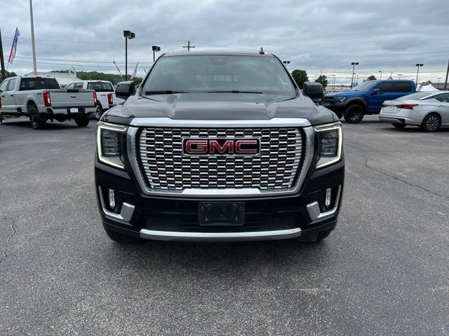 Used 2024 GMC Yukon Denali AWD/4WD image 2