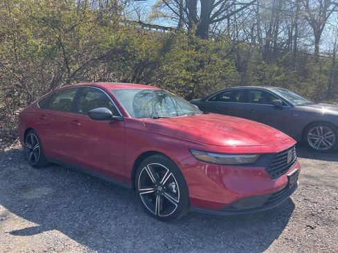 Used 2023 Honda Accord Sport image 17