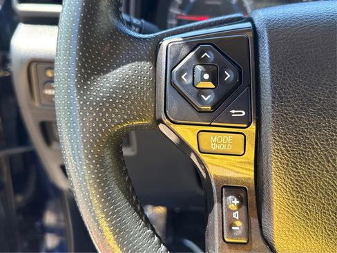 Used 2016 Toyota 4Runner Trail AWD/4WD image 33