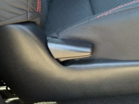 Used 2022 Toyota Tacoma SR5 RWD image 29
