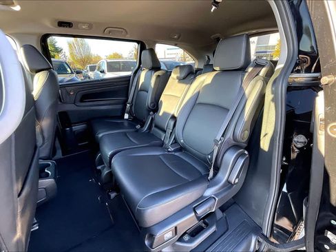 Used 2023 Honda Odyssey EX-L image 19