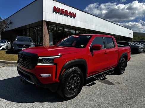 Used 2023 Nissan Frontier Pro-X w/ Pro-X Premium Package image 1