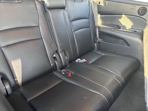 Used 2016 Honda Pilot EX-L image 11