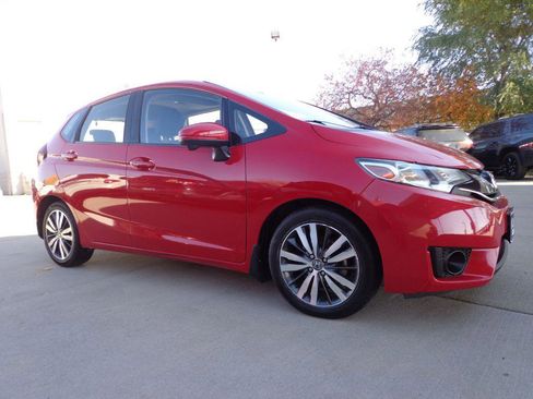 Used 2016 Honda Fit EX image 3