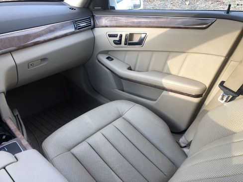 Used 2012 Mercedes-Benz E 350 4MATIC Wagon image 9