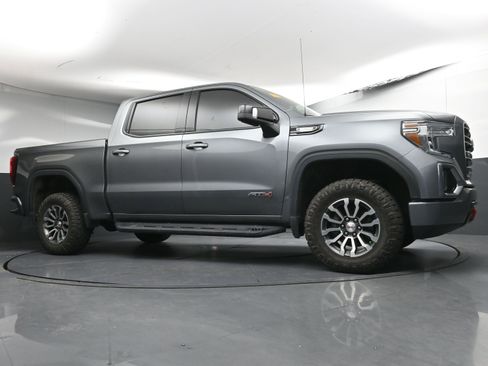 Used 2021 GMC Sierra 1500 AT4 image 25